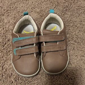 Brown Ten Little Shoes